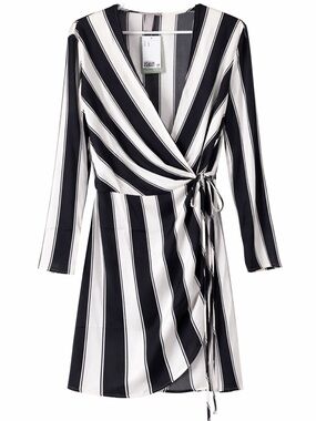 h&m black white striped dress Haute Mess Scooped Hem Casual Dress in Black and White Striped